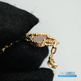QC VCA Vintage Alhambra Bracelet in Yellow Gold with Carnelian