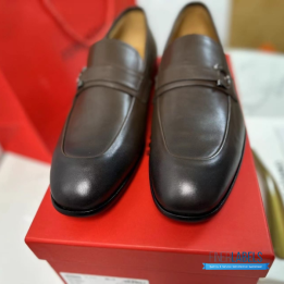 QC Salvatore Ferragamo Florio Gancini Loafers