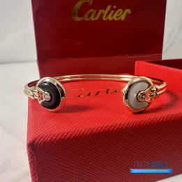 QC Cartier Amulette de Cartier Bangle