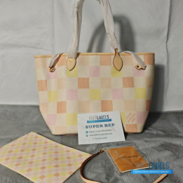 Louis Vuitton Neverfull MM Tote Bag