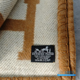 QC Hermès Avalon Blanket in ecru and camel