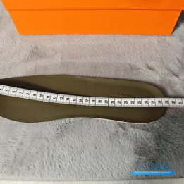 QC Hermès Bouncing Sneakers in a Vert Toundra (Dark Green) Colorway