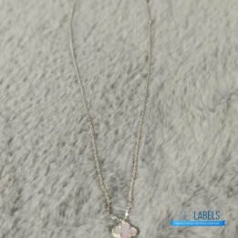 QC VCA Vintage Alhambra Pendant Necklace in 18k white gold with a pink opal stone