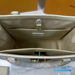 QC Louis Vuitton Lock & Go Handbag