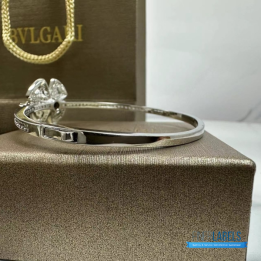 QC Bvlgari Fiorever 18k White Gold and Diamond Bracelet