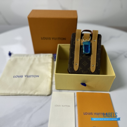 Louis Vuitton Monogram Trunk Keychain