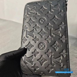 QC Louis Vuitton Trio Messenger Bag