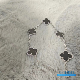 QC VCA Vintage Alhambra Bracelet in White Gold with Black Onyx Motifs