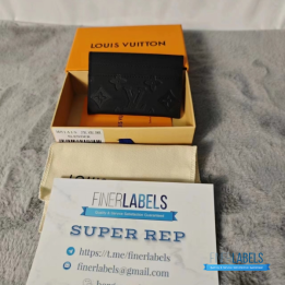 Louis Vuitton Double Card Holder in Black