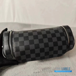 QC Louis Vuitton Damier Graphite Toiletry Pouch