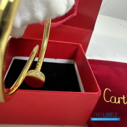QC Cartier Paved Diamond Juste Un Clou