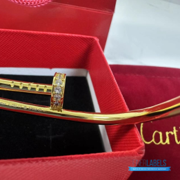 QC Cartier Paved Diamond Juste Un Clou