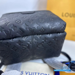 QC Louis Vuitton Discovery Backpack in Black