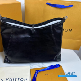 QC Louis Vuitton CarryAll Vibe MM Handbag