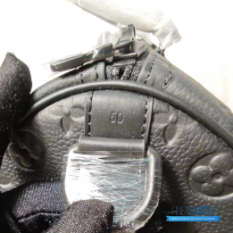 QC Louis Vuitton Keepall Bandoulière 50 Black