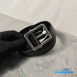 QC Prada Reversible Saffiano Leather Belt with a Polished Steel Buckle