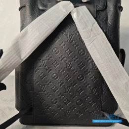 QC Louis Vuitton Christopher PM Backpack