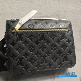 QC Louis Vuitton Pochette Métis Handbag