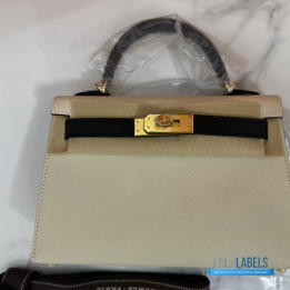 QC Hermès Mini Kelly 20 in Craie and Black Epsom Leather