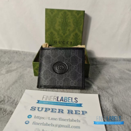 Gucci GG Supreme bi-fold wallet