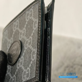 QC Gucci GG Supreme bi-fold wallet