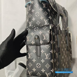QC Louis Vuitton Christopher MM Backpack is Designed in Monogram Eclipse Reverse canvas