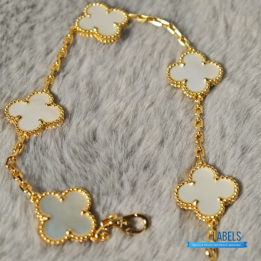 QC  VCA Vintage Alhambra Bracelet in yellow gold with malachite