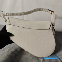 QC Christian Dior Saddle Bag