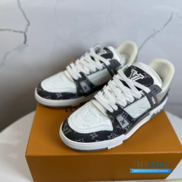 Louis Vuitton LV Trainer sneakers