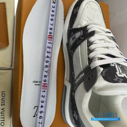 QC Louis Vuitton LV Trainer Sneakers
