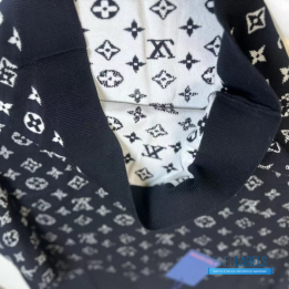 QC Louis Vuitton Monogram Degrade Crewneck Sweater