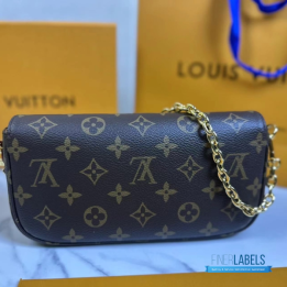 QC Louis Vuitton Wallet On Chain Ivy in Monogram Canvas