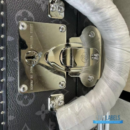 LV 16 Watch case 09-10-25