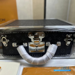 QC Louis Vuitton 16 Watch Case