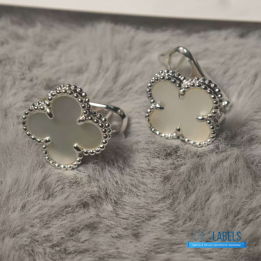 VCA 4leaves Clover Earrings 09-10-25