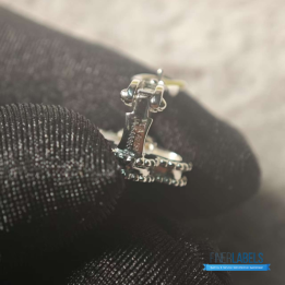 VCA Vintage Alhambra earrings featuring mother-of-pearl in 18K white gold