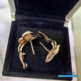QC VCA Two Butterfly Earrings in 18k rose gold with diamonds and mother-of-pearl
