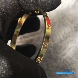 QC Cartier Love Bangle Yellow Gold
