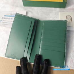 QC Goyard Saint Pierre Green Passport Holder