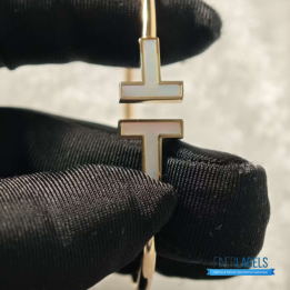 QC Tiffany & Co. T Wire Bracelet in 18k Rose Gold with mother-of-pearl