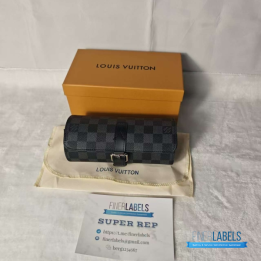 Louis Vuitton 3 watch Case
