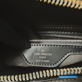 QC Louis Vuitton x Supreme Keepall Bandouliere