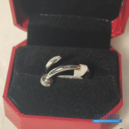QC Cartier Juste En Clou Ring