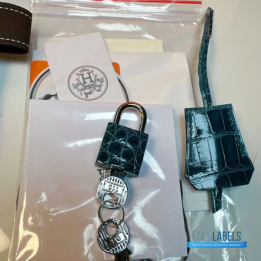 QC Hermès Birkin Handbag in shiny crocodile leather