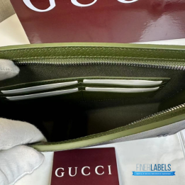 QC Gucci GG Supreme Canvas Pouch in Black and Gray