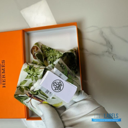 QC Hermes Silk Equateur Twilly Creme Vert Multicolore