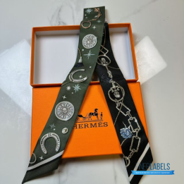 QC Hermès C'est la Fête Twilly Scarf