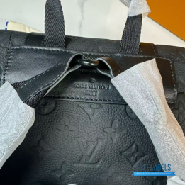 QC Louis Vuitton Christopher MM Backpack