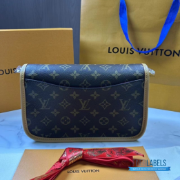 QC Louis Vuitton Diane Bag in Monogram Canvas