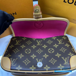 QC Louis Vuitton Diane Bag in Monogram Canvas
